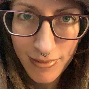 Meet your Posher, Melanie